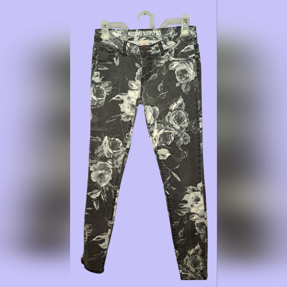 ROSE JEANS